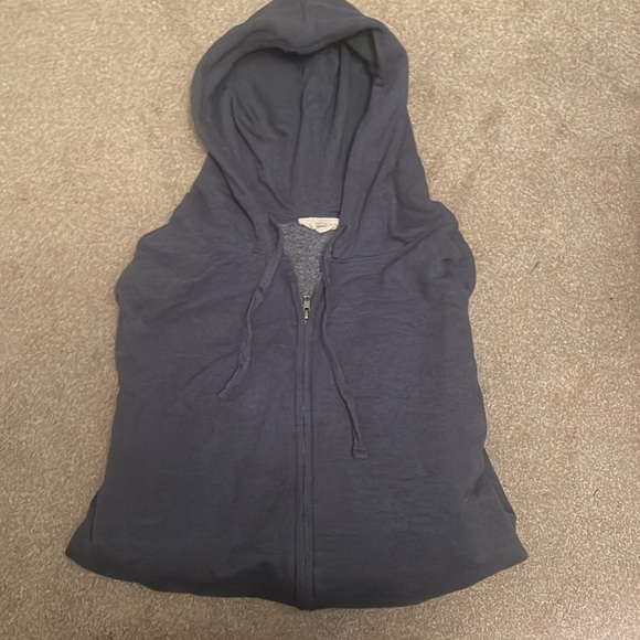 Native Apperal art hoodie - Picture 2 of 4